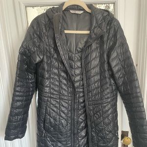 North face women’s light down jacket